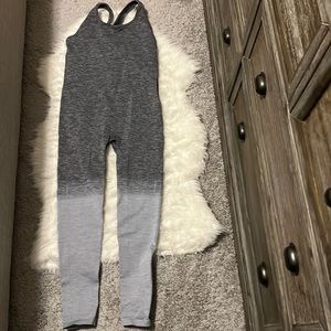 Lululemon One Piece 8